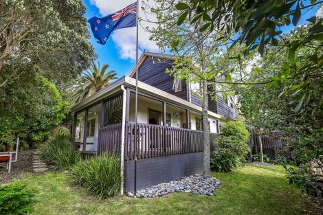 Photo of property in 15 Margaret Henry Crescent, Oteha, Auckland, 0632