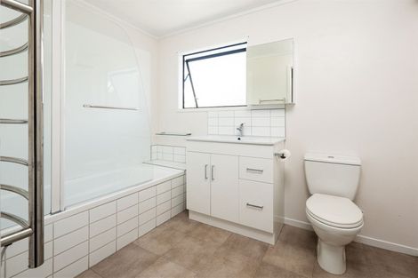 Photo of property in 27 Skudders Beach Road, Kerikeri, 0294