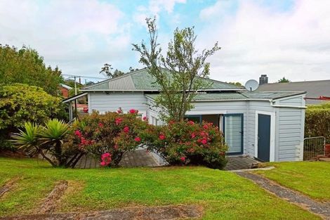 Photo of property in 21 Oakland Street, Andersons Bay, Dunedin, 9013