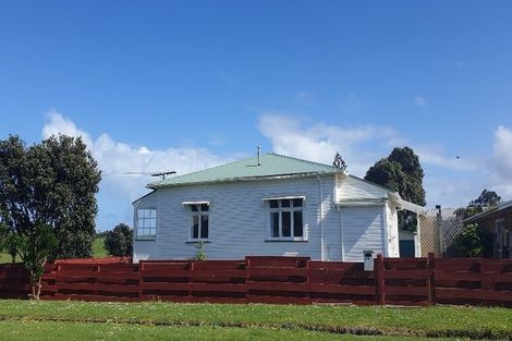 Photo of property in 6 Surrey Street, Patea, 4520