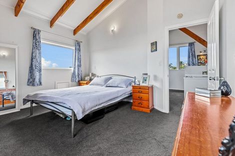 Photo of property in 245 Metcalfe Road, Ranui, Auckland, 0612