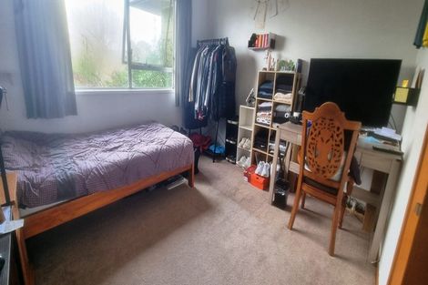 Photo of property in 14 Vina Place, Massey, Auckland, 0614