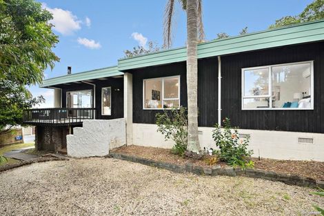 Photo of property in 104 Glenvar Road, Torbay, Auckland, 0630