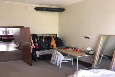 Photo of property in 355 The Terrace, Te Aro, Wellington, 6011