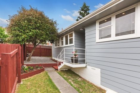 Photo of property in 91 Rangituhi Crescent, Takapuwahia, Porirua, 5022