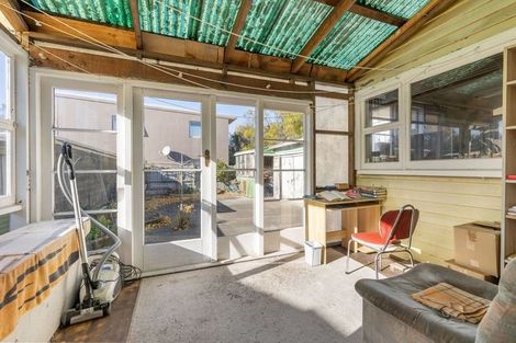 Photo of property in 26 Olliviers Road, Phillipstown, Christchurch, 8011