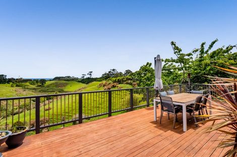 Photo of property in 2 Waireka Road, Omata, New Plymouth, 4374