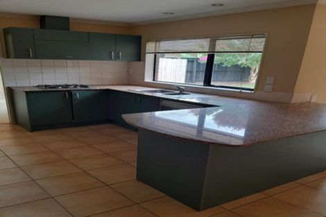 Photo of property in 6 Shankill Place, East Tamaki, Auckland, 2013