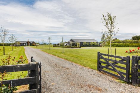 Photo of property in 167 Oroua Road, Kairanga, Palmerston North, 4475