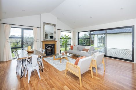 Photo of property in 12 Kentwood Place, Flagstaff, Hamilton, 3210