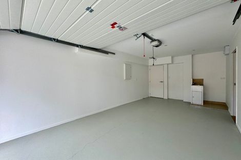 Photo of property in 86 Priestley Drive, Bucklands Beach, Auckland, 2014