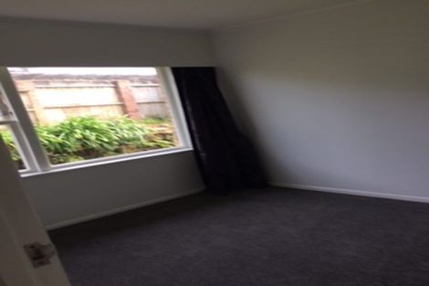 Photo of property in 68 Gladstone Road, Northcote, Auckland, 0627