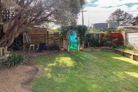 Photo of property in 101 Koputara Road, Himatangi Beach, Foxton, 4891