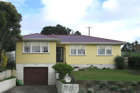Photo of property in 111 Driver Crescent, Cannons Creek, Porirua, 5024