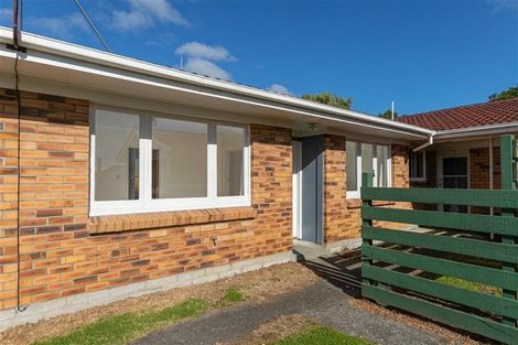 Photo of property in 3 Norman Spencer Drive, Papatoetoe, Auckland, 2104