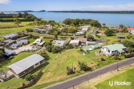 Photo of property in 16a Harbour View Road, Tahawai, 3170