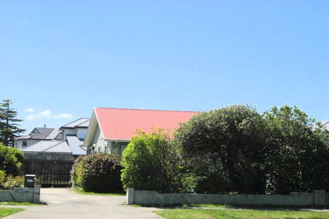 Photo of property in 1/138 Memorial Avenue, Burnside, Christchurch, 8053