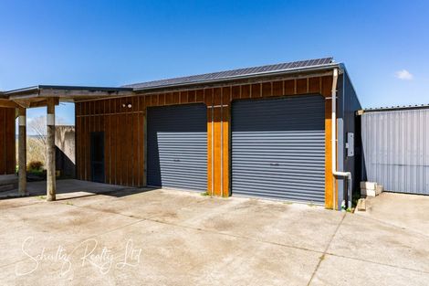 Photo of property in 32 Nikau Lane, Maungaturoto, 0520