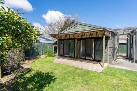 Photo of property in 25 Tobys Way, Waikanae Beach, Waikanae, 5036