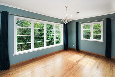 Photo of property in 13 Aplin Terrace, Ngaio, Wellington, 6035