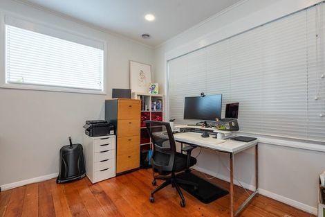 Photo of property in 73 Overtoun Terrace, Hataitai, Wellington, 6021