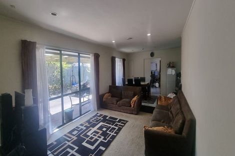 Photo of property in 23 Michael Jones Drive, Flat Bush, Auckland, 2019
