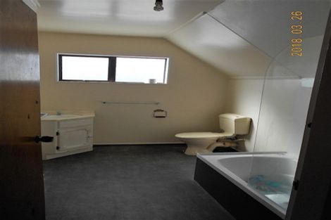 Photo of property in 87a Freyberg Street, Lyall Bay, Wellington, 6022