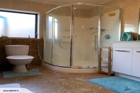 Photo of property in 13 Living Stream Road, Albany Heights, Auckland, 0632