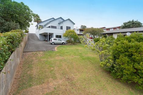 Photo of property in 62 Stanmore Bay Road, Stanmore Bay, Whangaparaoa, 0932