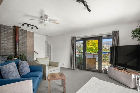 Photo of property in 17 Dunstan Street, Clyde, 9330