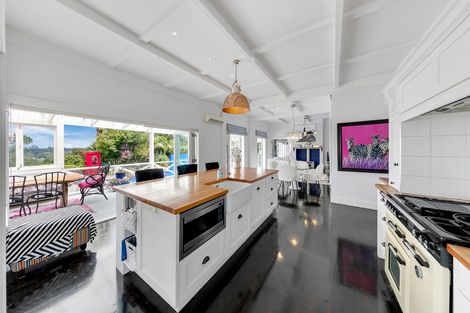 Photo of property in 355 Ridge Road, Paremoremo, Albany, 0793