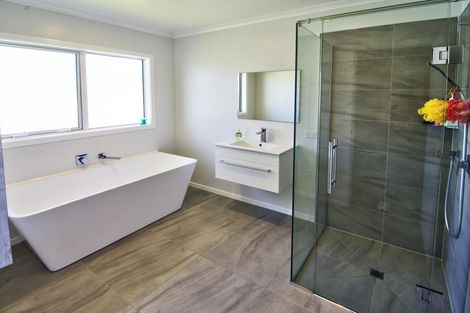 Photo of property in 82a South Road, Solway, Masterton, 5810