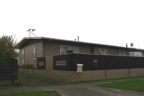 Photo of property in 5a Kaimanawa Street, Kelvin Grove, Palmerston North, 4414