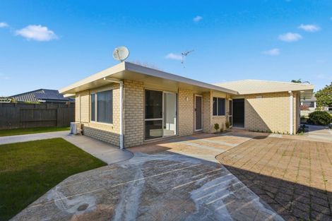 Photo of property in 10 Stableford Drive, Pyes Pa, Tauranga, 3112