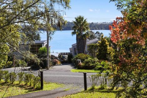 Photo of property in 98 Ferry Parade, Herald Island, Auckland, 0618