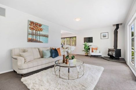 Photo of property in 77 Langana Avenue, Browns Bay, Auckland, 0630