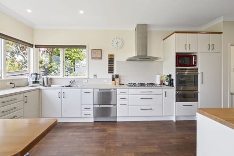 Photo of property in 12 Highfield Road, Feilding, 4702