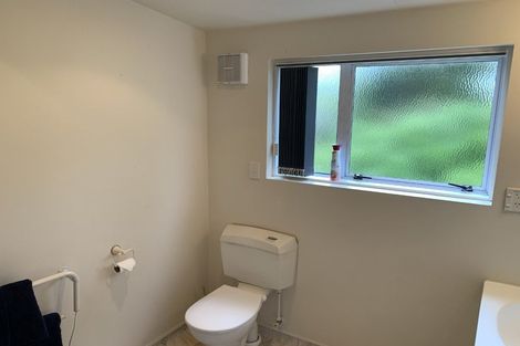 Photo of property in 42 Makora Road, Otaihanga, Paraparaumu, 5036