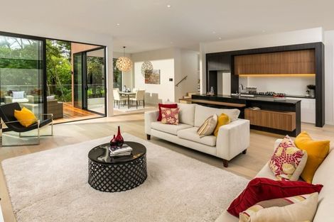 Photo of property in 21b Churchouse Road, Greenhithe, Auckland, 0632