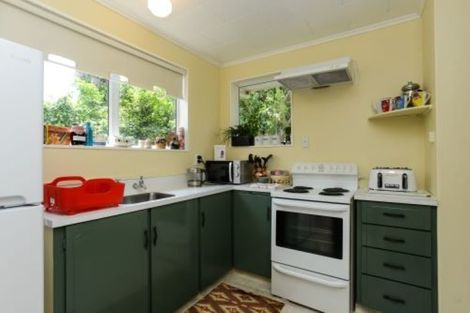 Photo of property in 704 Queen Street East, Parkvale, Hastings, 4122