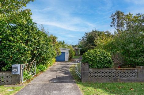 Photo of property in 18 Newry Road, Raumati Beach, Paraparaumu, 5032