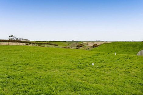 Photo of property in 253 Mawhitiwhiti Road, Normanby, Hawera, 4675
