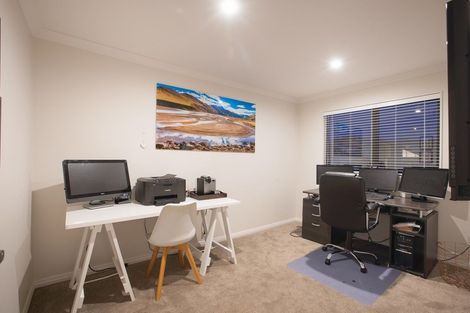 Photo of property in 23 Pioneer Rise, Silverdale, 0932