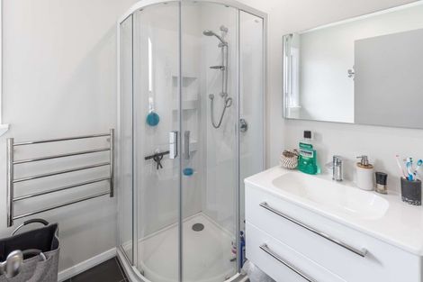 Photo of property in 34 Nottingham Avenue, Awapuni, Palmerston North, 4412