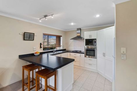 Photo of property in 8 Ernest Gray Place, Halswell, Christchurch, 8025