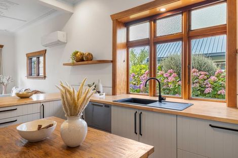 Photo of property in 10 Pretoria Avenue, Saint Clair, Dunedin, 9012