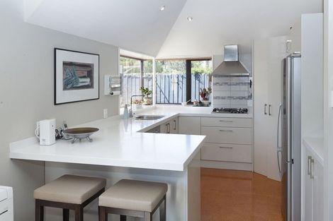 Photo of property in 57 Hinau Street, Fendalton, Christchurch, 8041