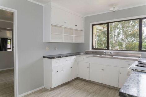 Photo of property in 13 Allan Street, Dannevirke, 4930