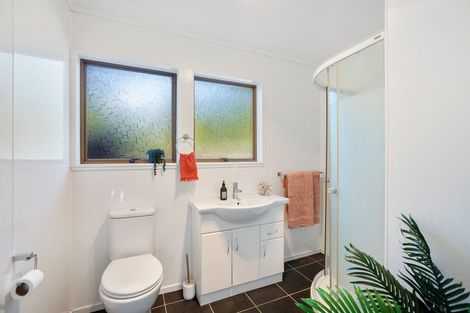 Photo of property in 29a Oriwa Street, Waikanae, 5036