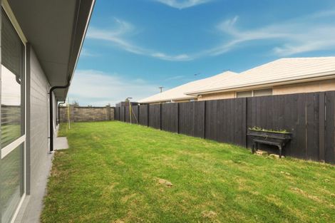 Photo of property in 17 Goodwin Crescent, Pyes Pa, Tauranga, 3112